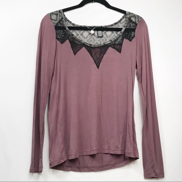 BKE Boutique Womens Long Sleeve Top Size XS Sheer Lace Neck - Picture 1 of 5